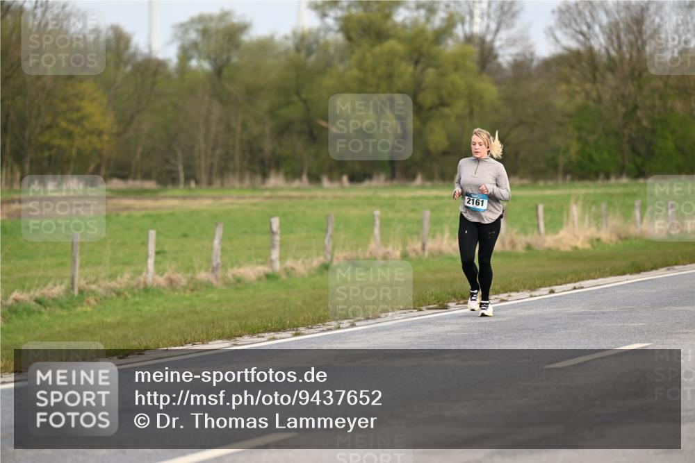 12.04.2026 - 45. Internationalen Wilhelmsburger Insellauf Dr. Thomas Lammeyer http://msf.ph/oto/9437652 12.04.2026 09:31:47 Laufen 2161 meine-sportfotos.de