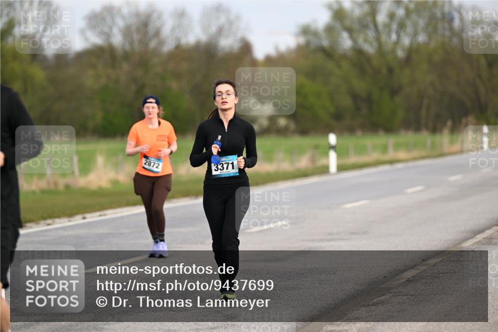 12.04.2026 - 45. Internationalen Wilhelmsburger Insellauf Dr. Thomas Lammeyer http://msf.ph/oto/9437699 12.04.2026 09:32:10 Laufen 2872, 3371 meine-sportfotos.de