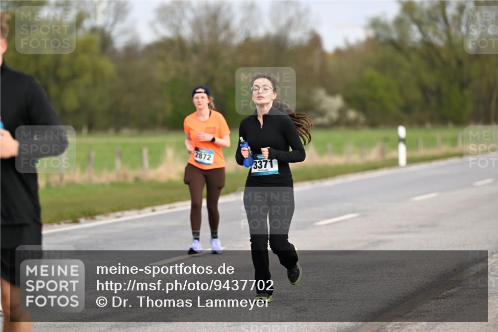12.04.2026 - 45. Internationalen Wilhelmsburger Insellauf Dr. Thomas Lammeyer http://msf.ph/oto/9437702 12.04.2026 09:32:11 Laufen 2872, 3371 meine-sportfotos.de