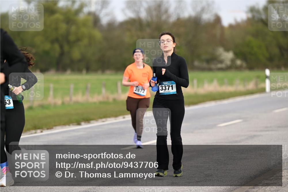 12.04.2026 - 45. Internationalen Wilhelmsburger Insellauf Dr. Thomas Lammeyer http://msf.ph/oto/9437706 12.04.2026 09:32:11 Laufen 53, 2872, 3371 meine-sportfotos.de
