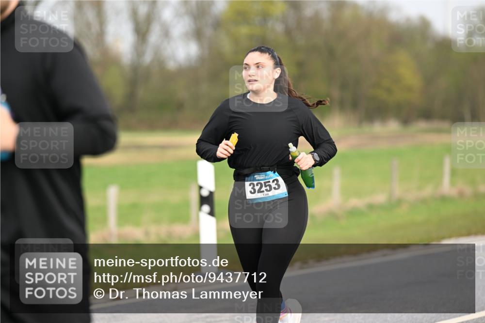 12.04.2026 - 45. Internationalen Wilhelmsburger Insellauf Dr. Thomas Lammeyer http://msf.ph/oto/9437712 12.04.2026 09:32:13 Laufen 3253 meine-sportfotos.de