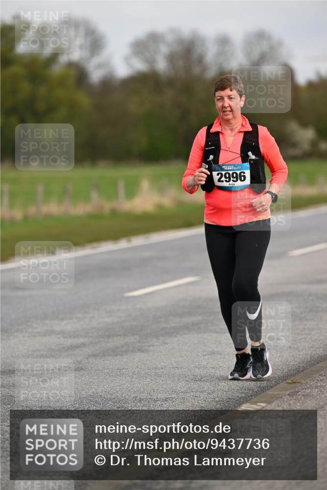 12.04.2026 - 45. Internationalen Wilhelmsburger Insellauf Dr. Thomas Lammeyer http://msf.ph/oto/9437736 12.04.2026 09:32:59 Laufen 2996 meine-sportfotos.de