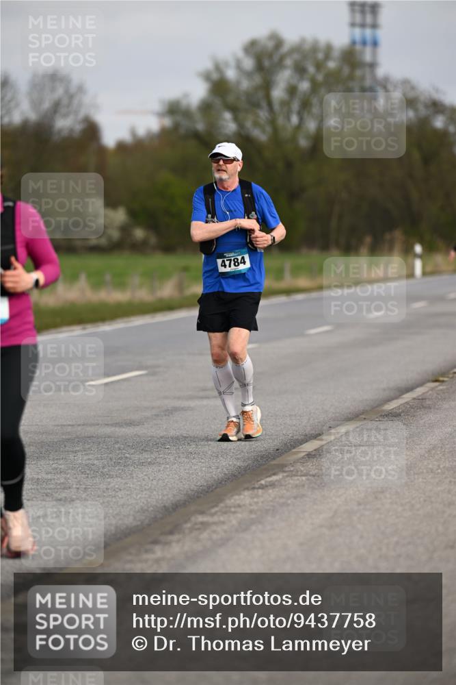 12.04.2026 - 45. Internationalen Wilhelmsburger Insellauf Dr. Thomas Lammeyer http://msf.ph/oto/9437758 12.04.2026 09:33:15 Laufen 4784 meine-sportfotos.de