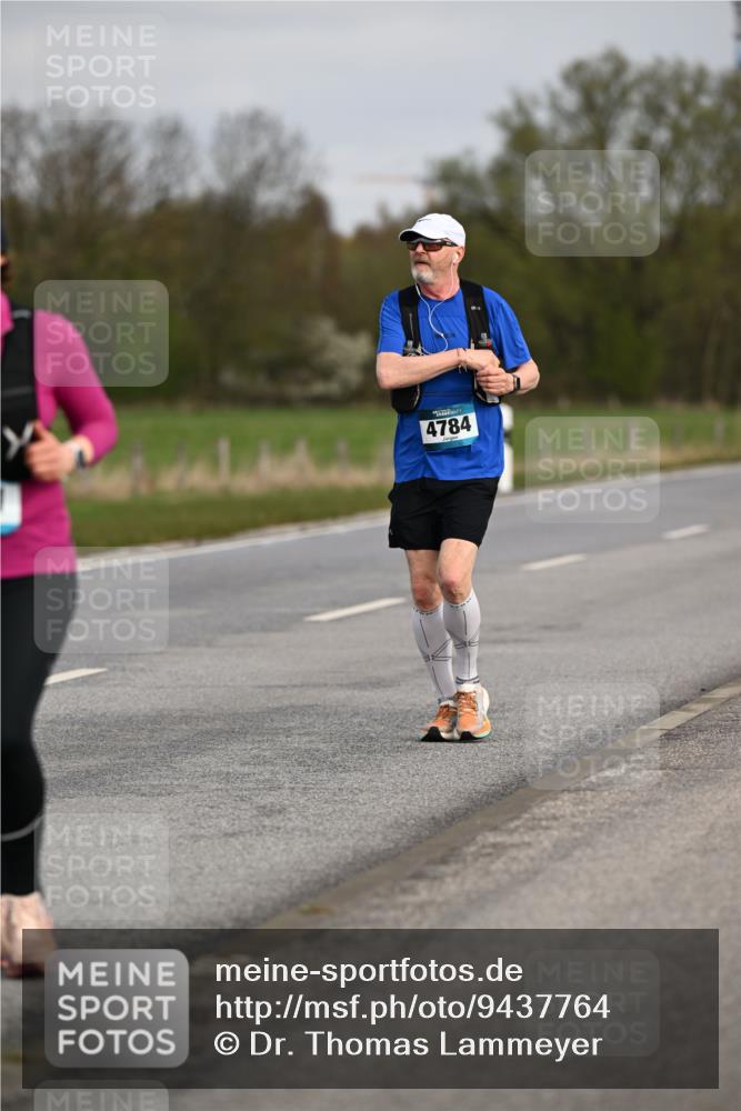 12.04.2026 - 45. Internationalen Wilhelmsburger Insellauf Dr. Thomas Lammeyer http://msf.ph/oto/9437764 12.04.2026 09:33:16 Laufen 4784 meine-sportfotos.de