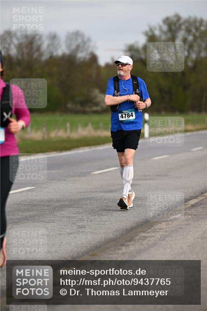 12.04.2026 - 45. Internationalen Wilhelmsburger Insellauf Dr. Thomas Lammeyer http://msf.ph/oto/9437765 12.04.2026 09:33:16 Laufen 4784 meine-sportfotos.de