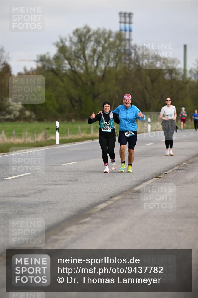 12.04.2026 - 45. Internationalen Wilhelmsburger Insellauf Dr. Thomas Lammeyer http://msf.ph/oto/9437782 12.04.2026 09:33:26 Laufen 5593, 2693, 4509 meine-sportfotos.de