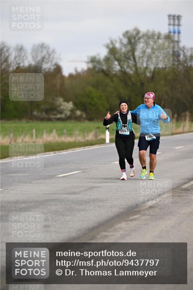 12.04.2026 - 45. Internationalen Wilhelmsburger Insellauf Dr. Thomas Lammeyer http://msf.ph/oto/9437797 12.04.2026 09:33:28 Laufen 5593, 2693 meine-sportfotos.de