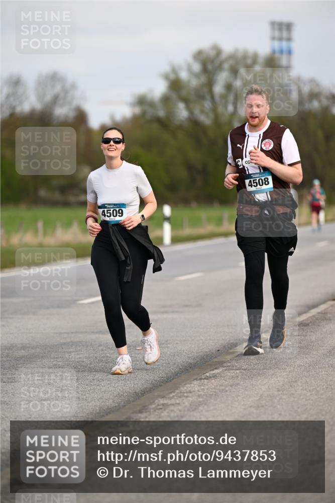 12.04.2026 - 45. Internationalen Wilhelmsburger Insellauf Dr. Thomas Lammeyer http://msf.ph/oto/9437853 12.04.2026 09:33:40 Laufen 4509, 4508 meine-sportfotos.de