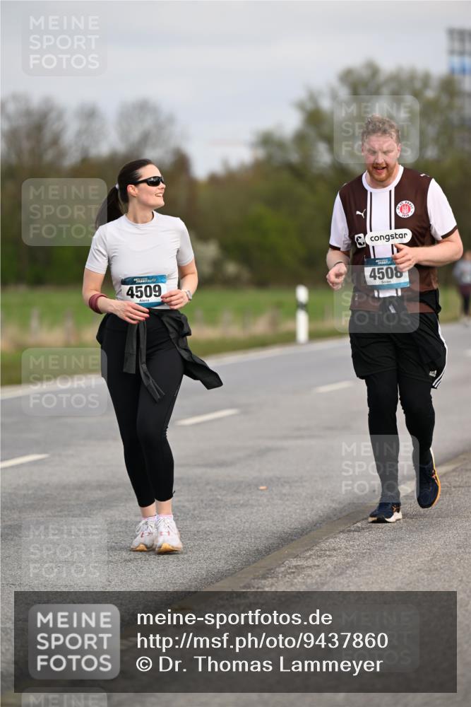 12.04.2026 - 45. Internationalen Wilhelmsburger Insellauf Dr. Thomas Lammeyer http://msf.ph/oto/9437860 12.04.2026 09:33:41 Laufen 4509, 4508 meine-sportfotos.de