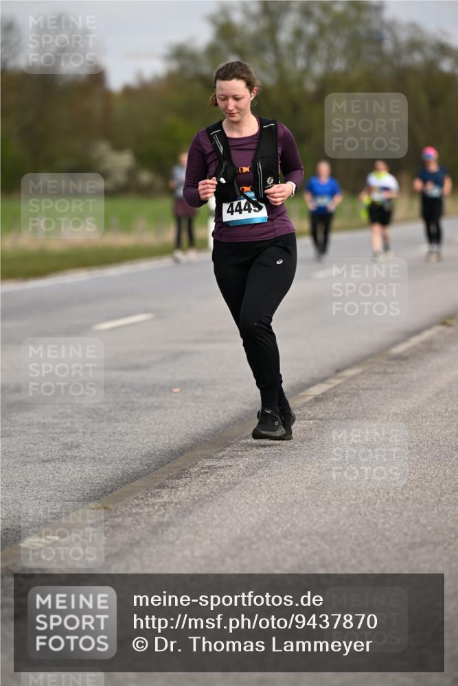 12.04.2026 - 45. Internationalen Wilhelmsburger Insellauf Dr. Thomas Lammeyer http://msf.ph/oto/9437870 12.04.2026 09:33:57 Laufen 4445 meine-sportfotos.de