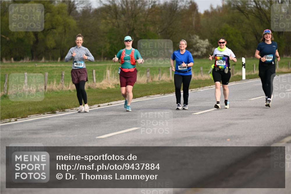 12.04.2026 - 45. Internationalen Wilhelmsburger Insellauf Dr. Thomas Lammeyer http://msf.ph/oto/9437884 12.04.2026 09:34:09 Laufen 4685, 4688, 3457, 2904 meine-sportfotos.de