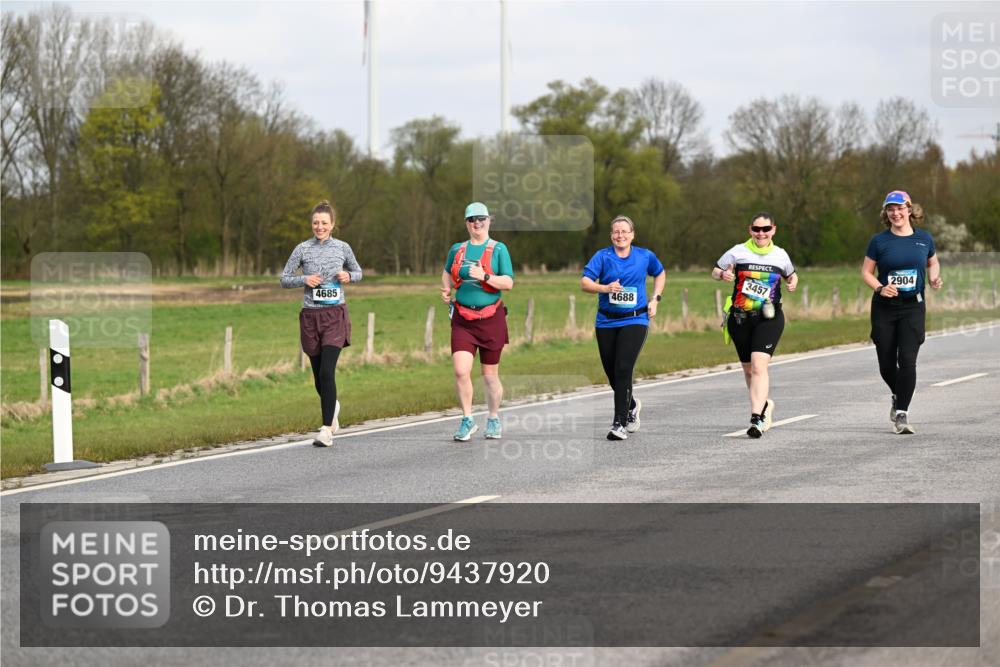 12.04.2026 - 45. Internationalen Wilhelmsburger Insellauf Dr. Thomas Lammeyer http://msf.ph/oto/9437920 12.04.2026 09:34:14 Laufen 4685, 4688, 3457, 2904 meine-sportfotos.de