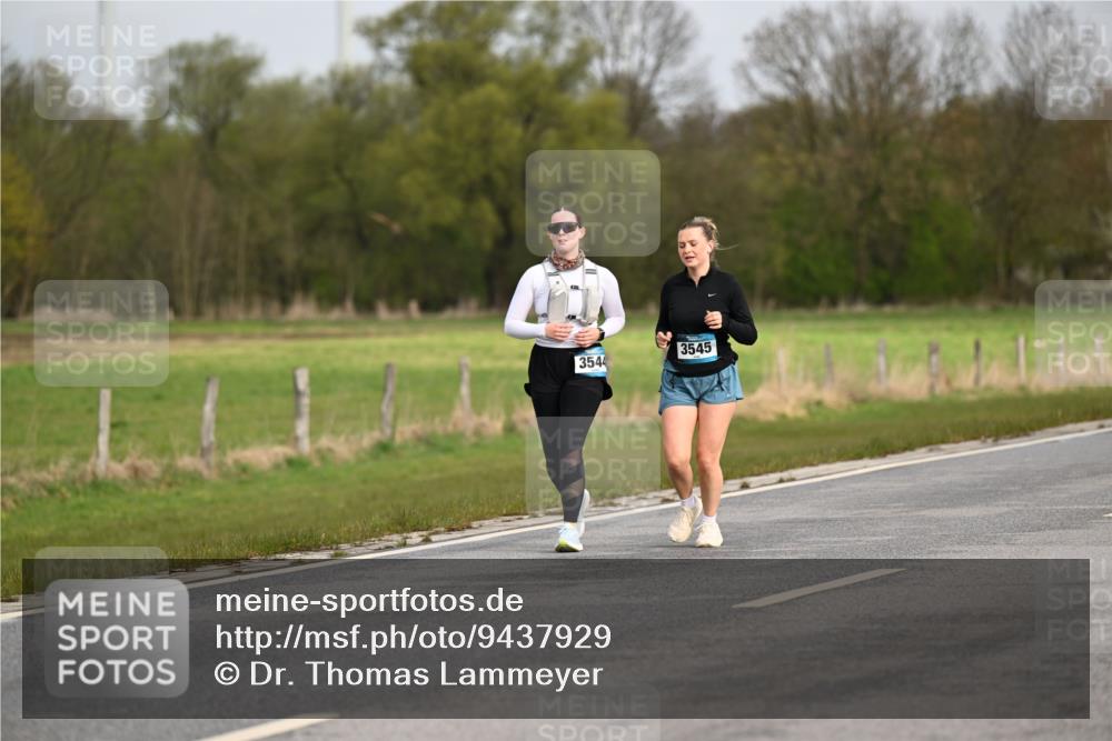 12.04.2026 - 45. Internationalen Wilhelmsburger Insellauf Dr. Thomas Lammeyer http://msf.ph/oto/9437929 12.04.2026 09:35:21 Laufen 3545, 3544 meine-sportfotos.de