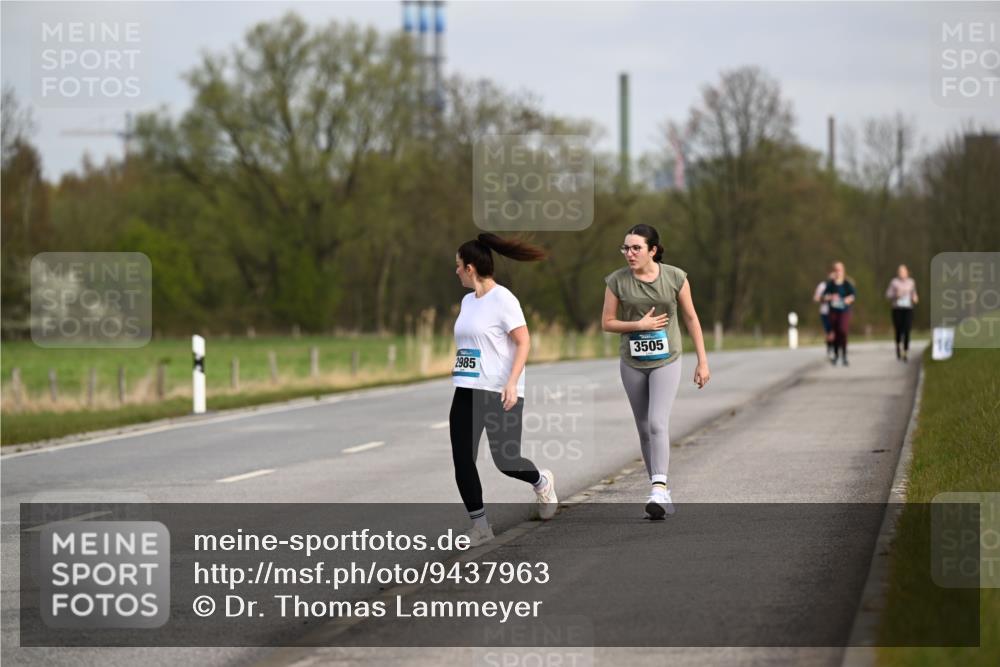 12.04.2026 - 45. Internationalen Wilhelmsburger Insellauf Dr. Thomas Lammeyer http://msf.ph/oto/9437963 12.04.2026 09:35:37 Laufen 3505, 2985 meine-sportfotos.de