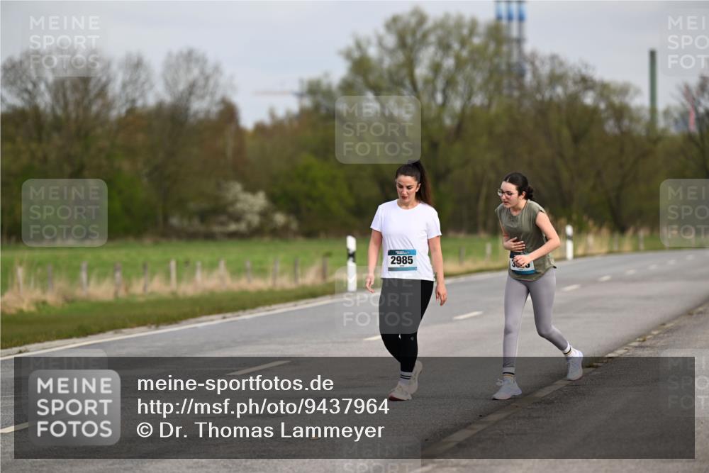 12.04.2026 - 45. Internationalen Wilhelmsburger Insellauf Dr. Thomas Lammeyer http://msf.ph/oto/9437964 12.04.2026 09:35:39 Laufen 2985, 3853 meine-sportfotos.de