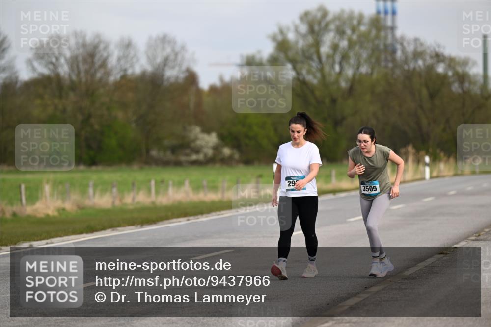 12.04.2026 - 45. Internationalen Wilhelmsburger Insellauf Dr. Thomas Lammeyer http://msf.ph/oto/9437966 12.04.2026 09:35:39 Laufen 29, 3505 meine-sportfotos.de