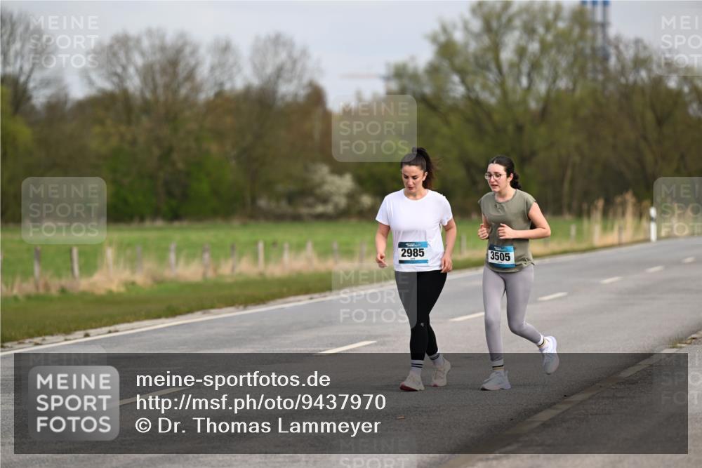 12.04.2026 - 45. Internationalen Wilhelmsburger Insellauf Dr. Thomas Lammeyer http://msf.ph/oto/9437970 12.04.2026 09:35:39 Laufen 2985, 3505 meine-sportfotos.de