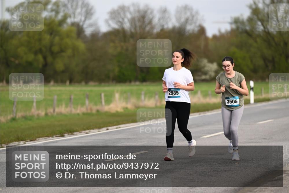 12.04.2026 - 45. Internationalen Wilhelmsburger Insellauf Dr. Thomas Lammeyer http://msf.ph/oto/9437972 12.04.2026 09:35:41 Laufen 2985, 3505 meine-sportfotos.de