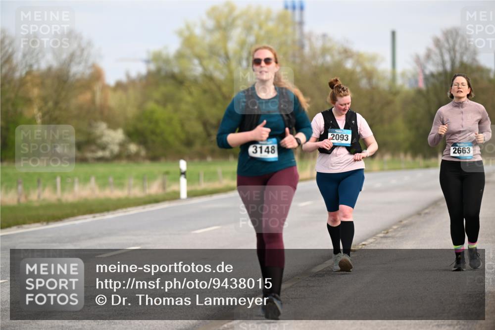 12.04.2026 - 45. Internationalen Wilhelmsburger Insellauf Dr. Thomas Lammeyer http://msf.ph/oto/9438015 12.04.2026 09:36:15 Laufen 3148, 2093, 2663 meine-sportfotos.de