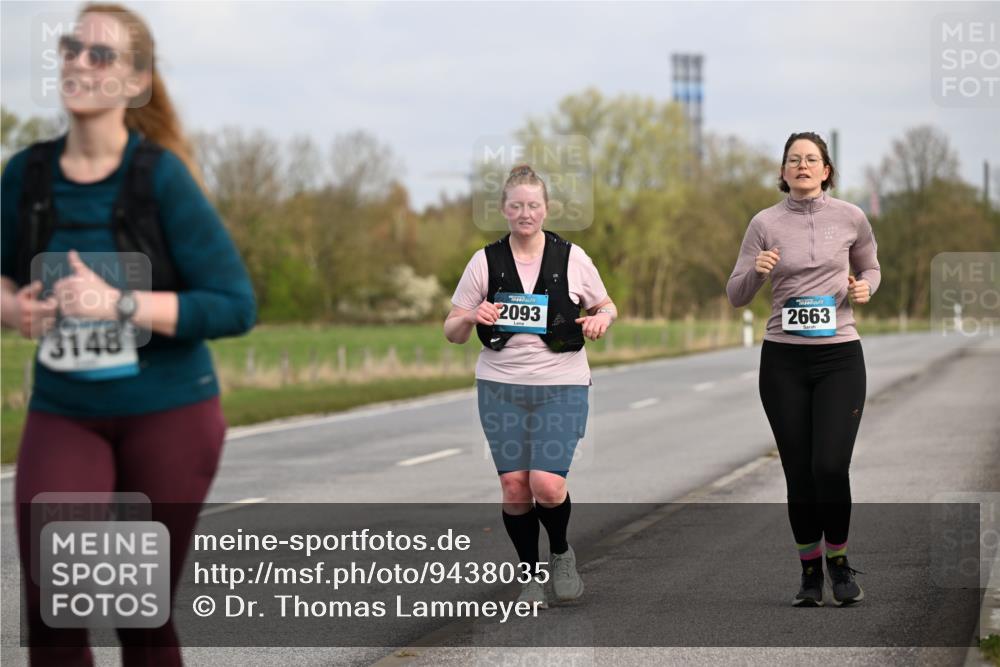 12.04.2026 - 45. Internationalen Wilhelmsburger Insellauf Dr. Thomas Lammeyer http://msf.ph/oto/9438035 12.04.2026 09:36:19 Laufen 3148, 2093, 2663 meine-sportfotos.de