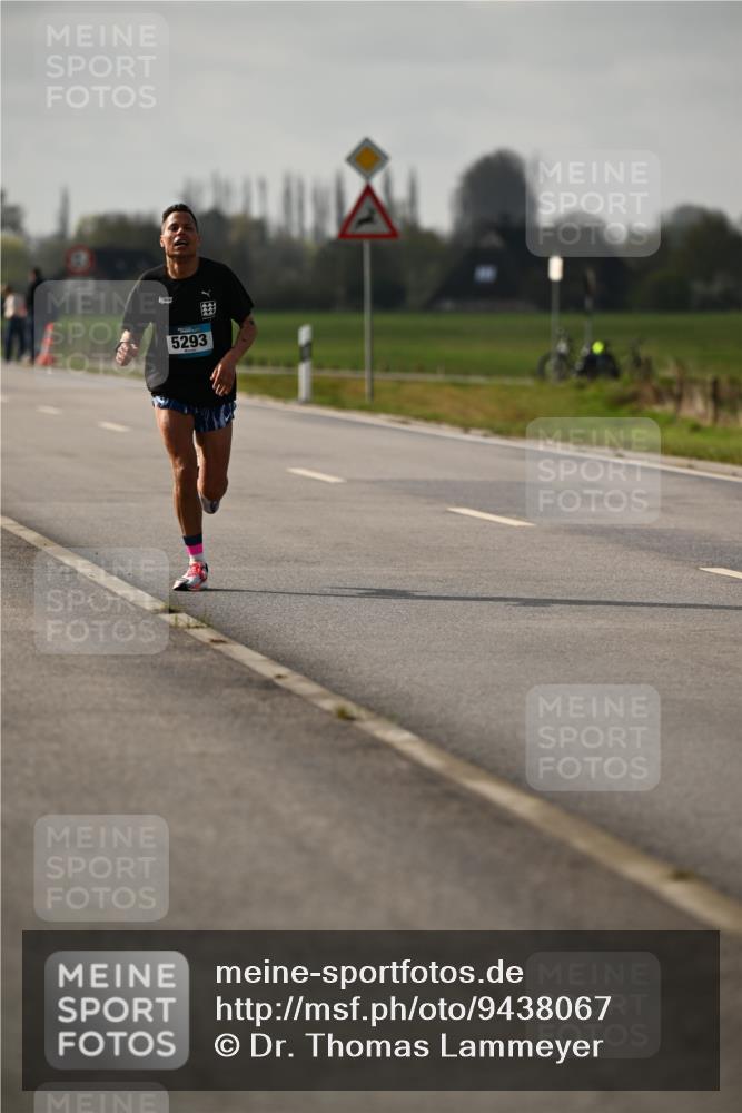 12.04.2026 - 45. Internationalen Wilhelmsburger Insellauf Dr. Thomas Lammeyer http://msf.ph/oto/9438067 12.04.2026 09:46:13 Laufen 5293 meine-sportfotos.de