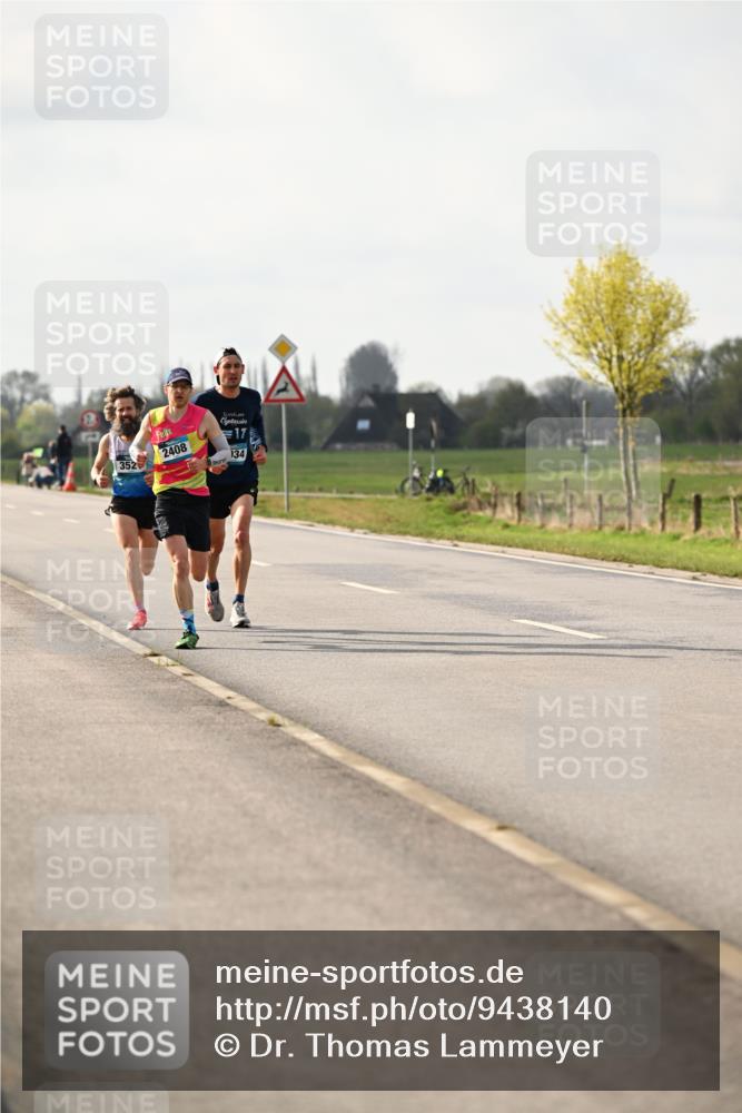 12.04.2026 - 45. Internationalen Wilhelmsburger Insellauf Dr. Thomas Lammeyer http://msf.ph/oto/9438140 12.04.2026 09:47:24 Laufen 352, 2408, 17, 134 meine-sportfotos.de