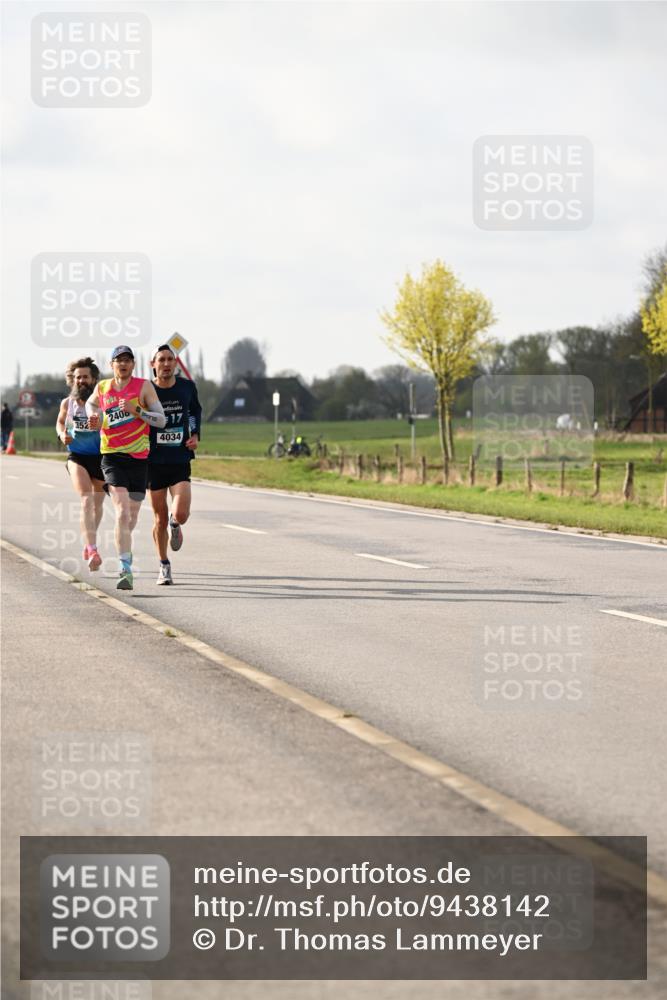 12.04.2026 - 45. Internationalen Wilhelmsburger Insellauf Dr. Thomas Lammeyer http://msf.ph/oto/9438142 12.04.2026 09:47:24 Laufen 352, 2406, 17, 4034 meine-sportfotos.de