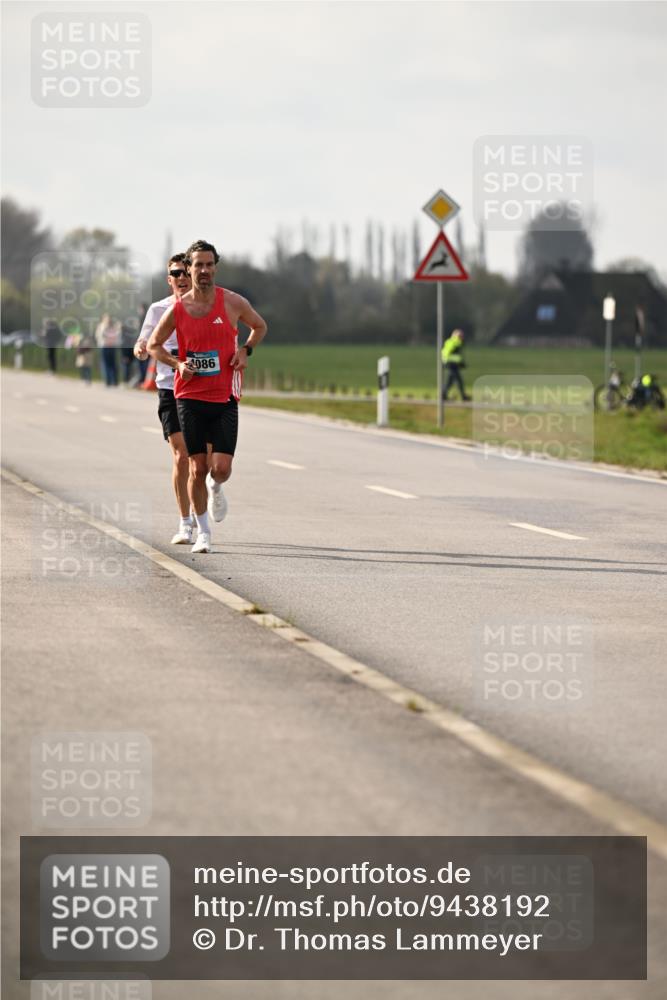 12.04.2026 - 45. Internationalen Wilhelmsburger Insellauf Dr. Thomas Lammeyer http://msf.ph/oto/9438192 12.04.2026 09:48:28 Laufen 086 meine-sportfotos.de
