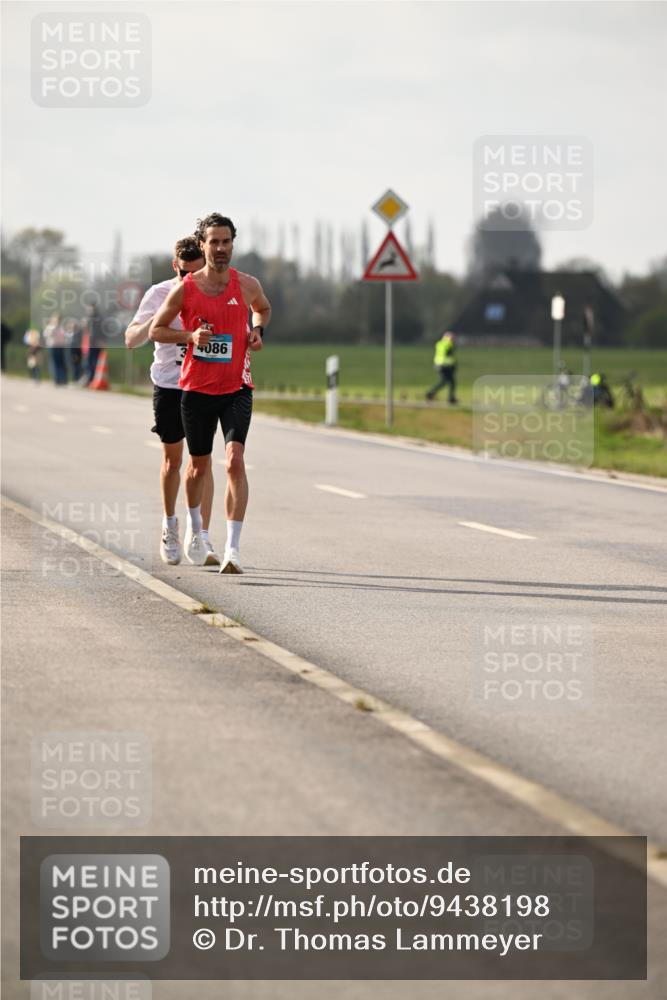 12.04.2026 - 45. Internationalen Wilhelmsburger Insellauf Dr. Thomas Lammeyer http://msf.ph/oto/9438198 12.04.2026 09:48:29 Laufen 34086 meine-sportfotos.de