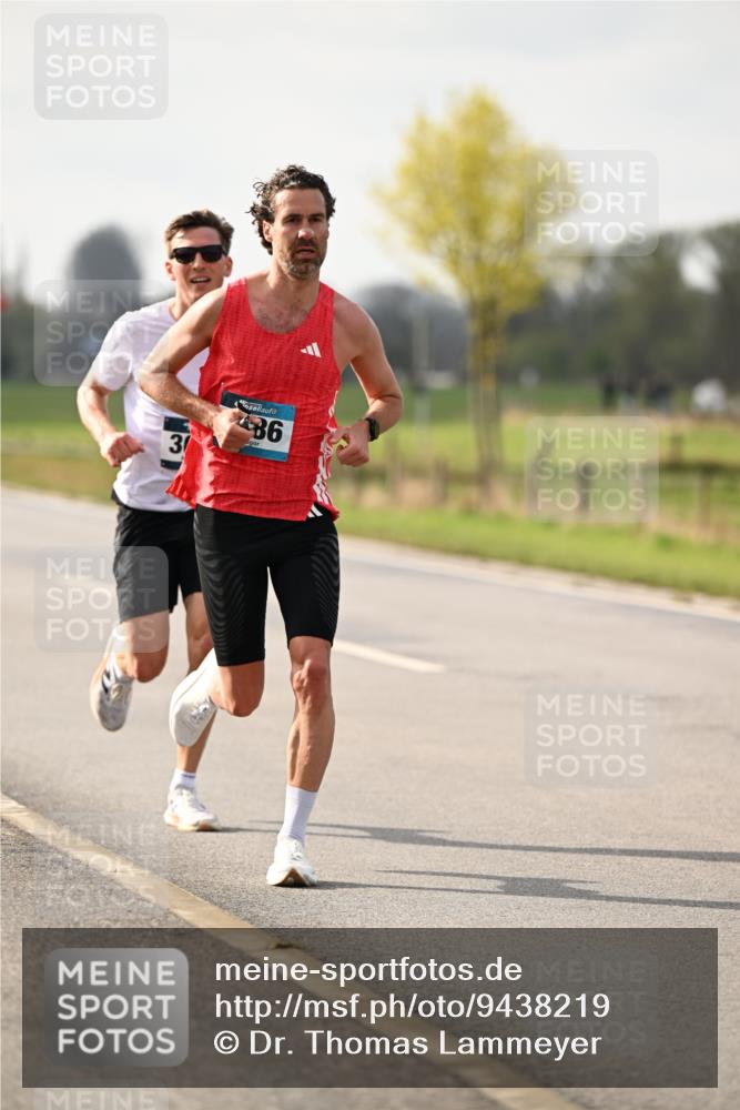 12.04.2026 - 45. Internationalen Wilhelmsburger Insellauf Dr. Thomas Lammeyer http://msf.ph/oto/9438219 12.04.2026 09:48:31 Laufen 3, 86 meine-sportfotos.de