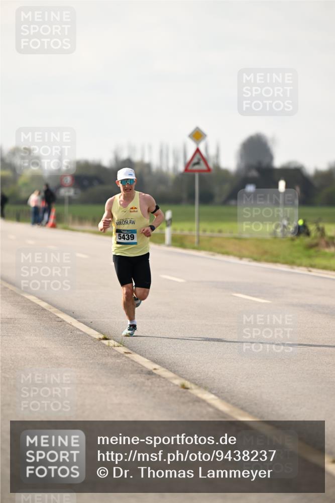12.04.2026 - 45. Internationalen Wilhelmsburger Insellauf Dr. Thomas Lammeyer http://msf.ph/oto/9438237 12.04.2026 09:48:54 Laufen 5439 meine-sportfotos.de