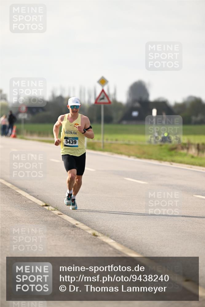 12.04.2026 - 45. Internationalen Wilhelmsburger Insellauf Dr. Thomas Lammeyer http://msf.ph/oto/9438240 12.04.2026 09:48:55 Laufen 5439 meine-sportfotos.de