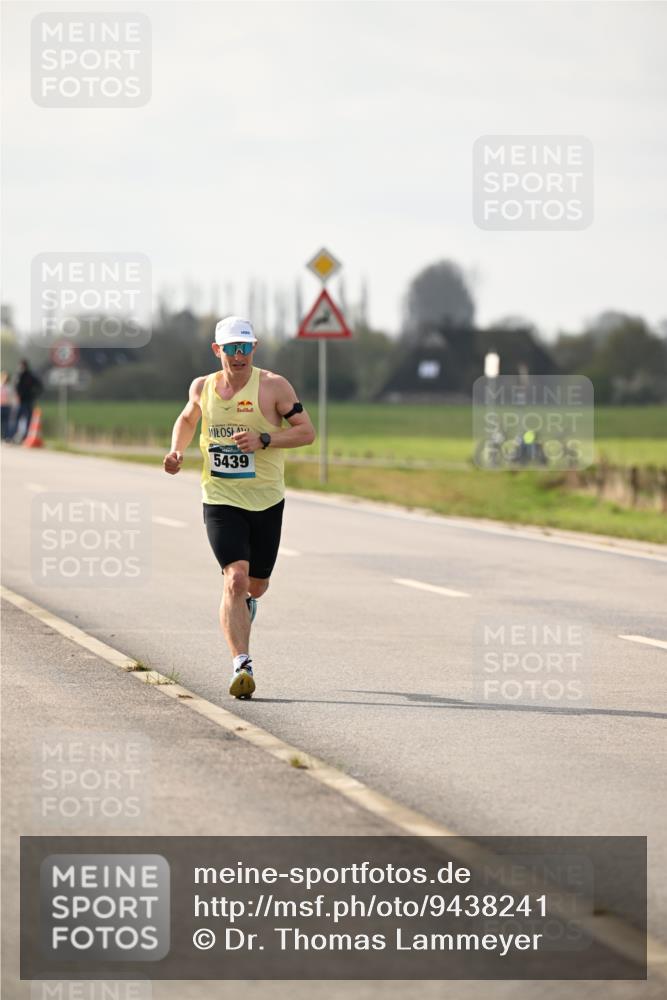 12.04.2026 - 45. Internationalen Wilhelmsburger Insellauf Dr. Thomas Lammeyer http://msf.ph/oto/9438241 12.04.2026 09:48:55 Laufen 5439 meine-sportfotos.de