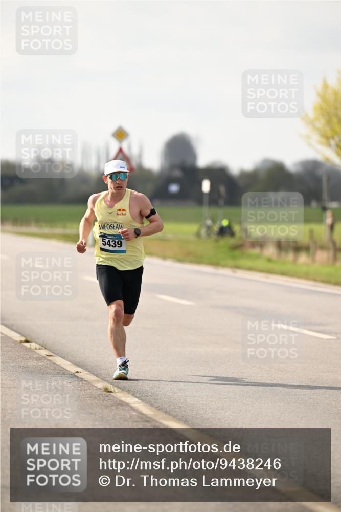 12.04.2026 - 45. Internationalen Wilhelmsburger Insellauf Dr. Thomas Lammeyer http://msf.ph/oto/9438246 12.04.2026 09:48:55 Laufen 5439 meine-sportfotos.de