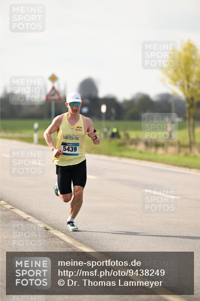 12.04.2026 - 45. Internationalen Wilhelmsburger Insellauf Dr. Thomas Lammeyer http://msf.ph/oto/9438249 12.04.2026 09:48:56 Laufen 5439 meine-sportfotos.de