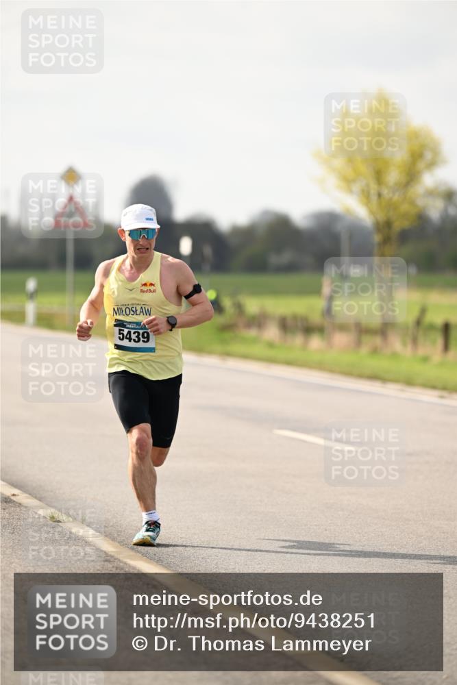 12.04.2026 - 45. Internationalen Wilhelmsburger Insellauf Dr. Thomas Lammeyer http://msf.ph/oto/9438251 12.04.2026 09:48:56 Laufen 3, 0, 5439 meine-sportfotos.de