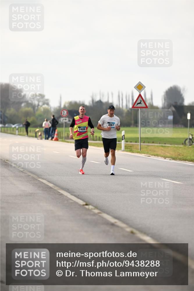 12.04.2026 - 45. Internationalen Wilhelmsburger Insellauf Dr. Thomas Lammeyer http://msf.ph/oto/9438288 12.04.2026 09:49:54 Laufen 2409, 4067 meine-sportfotos.de
