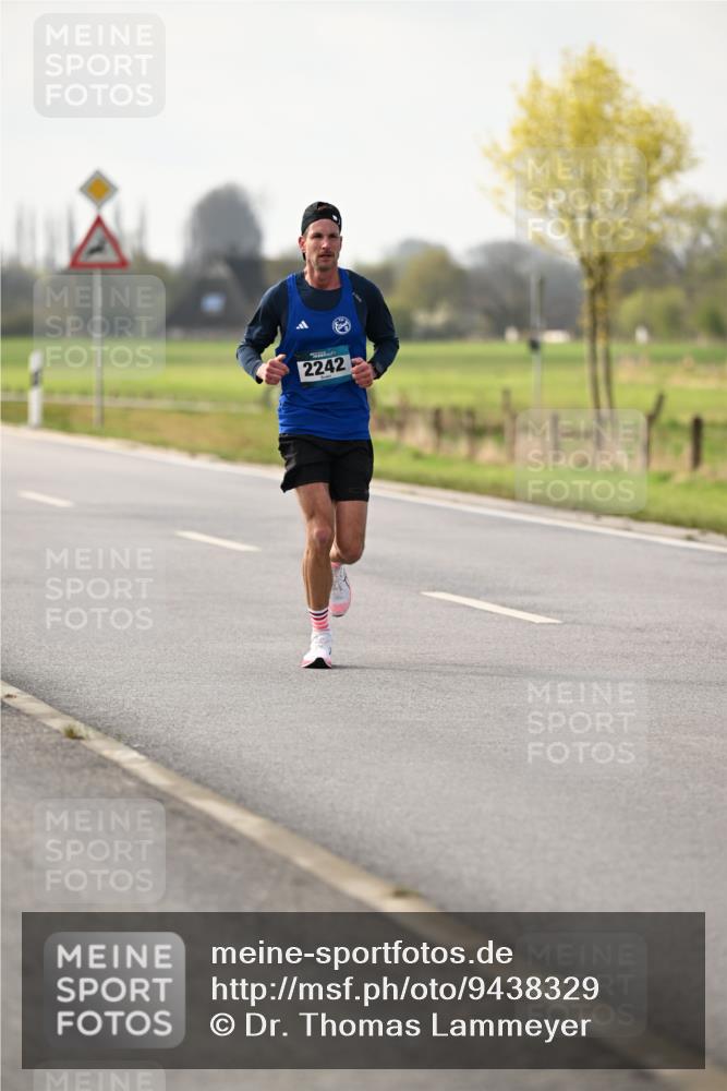 12.04.2026 - 45. Internationalen Wilhelmsburger Insellauf Dr. Thomas Lammeyer http://msf.ph/oto/9438329 12.04.2026 09:50:10 Laufen 2242 meine-sportfotos.de