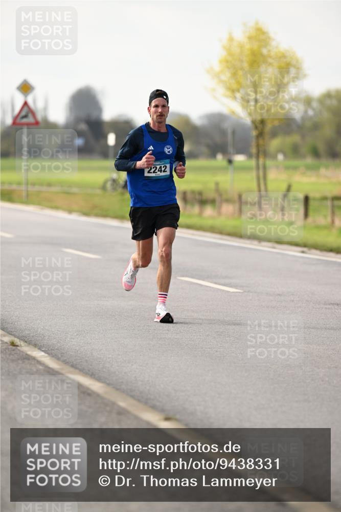 12.04.2026 - 45. Internationalen Wilhelmsburger Insellauf Dr. Thomas Lammeyer http://msf.ph/oto/9438331 12.04.2026 09:50:10 Laufen 2242 meine-sportfotos.de