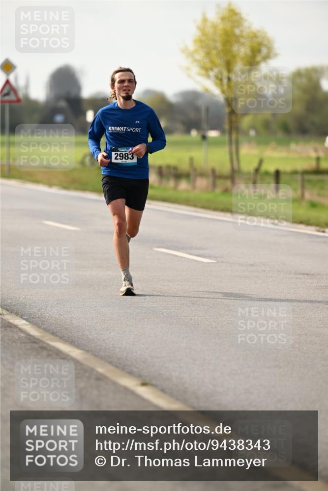 12.04.2026 - 45. Internationalen Wilhelmsburger Insellauf Dr. Thomas Lammeyer http://msf.ph/oto/9438343 12.04.2026 09:50:15 Laufen 2983 meine-sportfotos.de