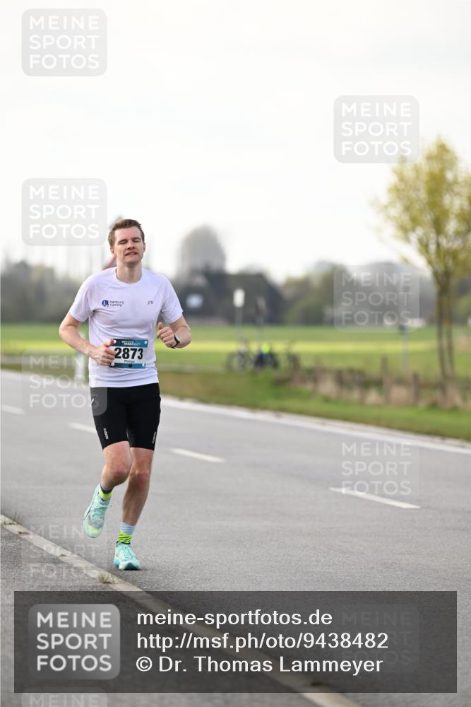12.04.2026 - 45. Internationalen Wilhelmsburger Insellauf Dr. Thomas Lammeyer http://msf.ph/oto/9438482 12.04.2026 09:52:15 Laufen 2873 meine-sportfotos.de