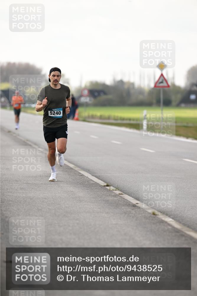 12.04.2026 - 45. Internationalen Wilhelmsburger Insellauf Dr. Thomas Lammeyer http://msf.ph/oto/9438525 12.04.2026 09:52:57 Laufen 5240 meine-sportfotos.de