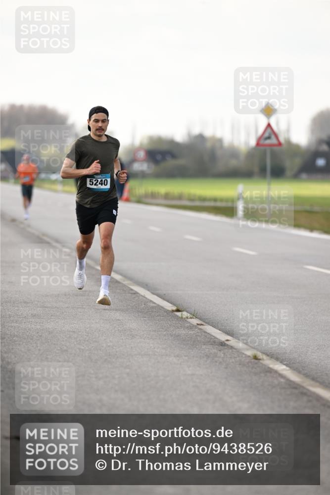 12.04.2026 - 45. Internationalen Wilhelmsburger Insellauf Dr. Thomas Lammeyer http://msf.ph/oto/9438526 12.04.2026 09:52:57 Laufen 5240 meine-sportfotos.de