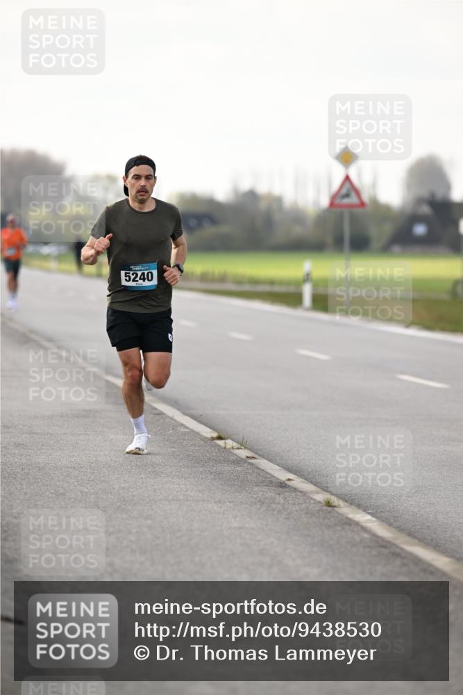 12.04.2026 - 45. Internationalen Wilhelmsburger Insellauf Dr. Thomas Lammeyer http://msf.ph/oto/9438530 12.04.2026 09:52:57 Laufen 5240 meine-sportfotos.de