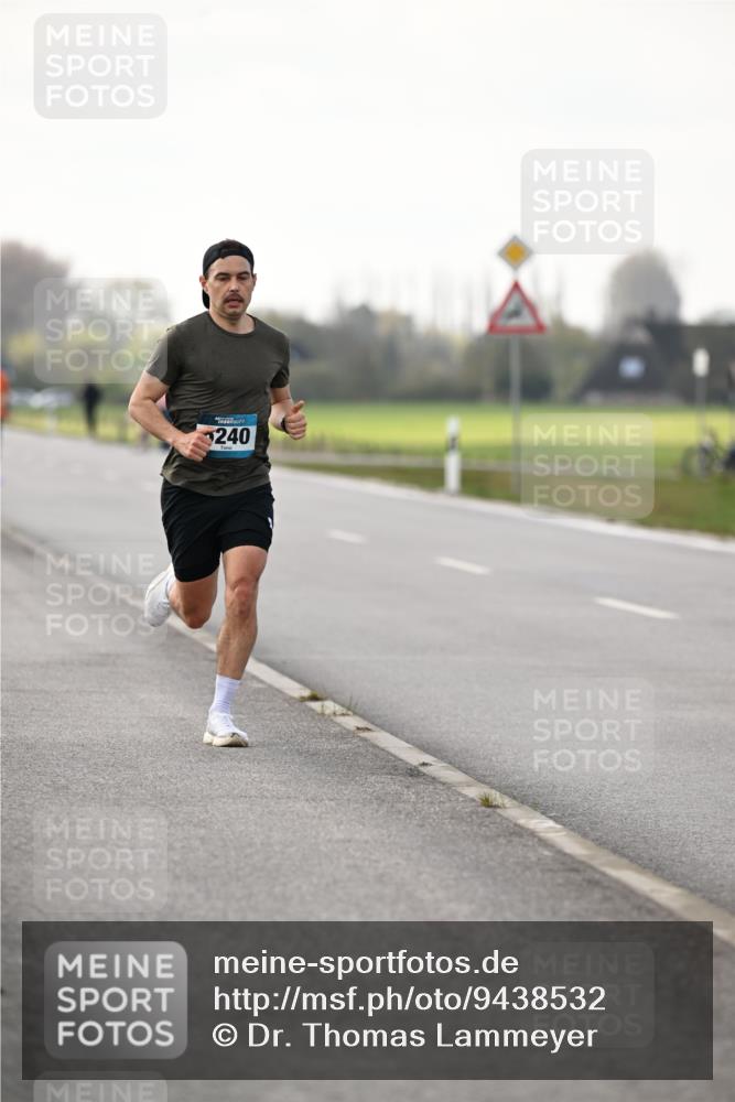 12.04.2026 - 45. Internationalen Wilhelmsburger Insellauf Dr. Thomas Lammeyer http://msf.ph/oto/9438532 12.04.2026 09:52:58 Laufen 240 meine-sportfotos.de