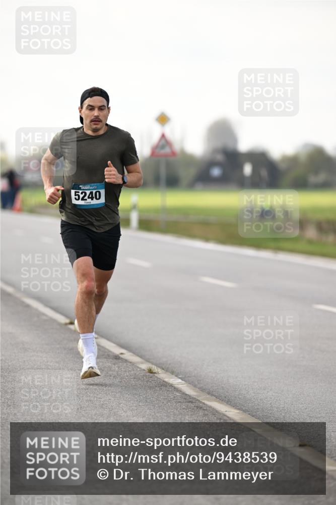 12.04.2026 - 45. Internationalen Wilhelmsburger Insellauf Dr. Thomas Lammeyer http://msf.ph/oto/9438539 12.04.2026 09:52:59 Laufen 5240 meine-sportfotos.de