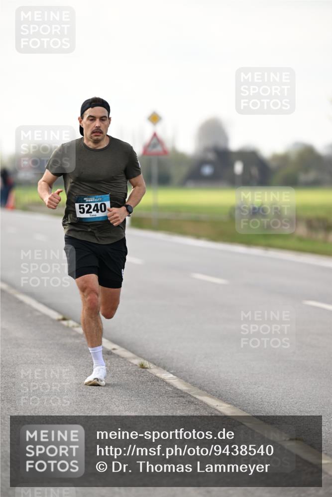 12.04.2026 - 45. Internationalen Wilhelmsburger Insellauf Dr. Thomas Lammeyer http://msf.ph/oto/9438540 12.04.2026 09:52:59 Laufen 5240 meine-sportfotos.de