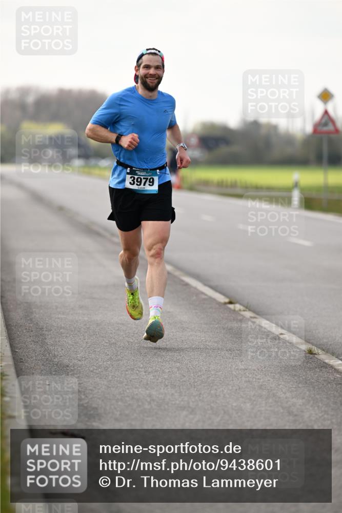 12.04.2026 - 45. Internationalen Wilhelmsburger Insellauf Dr. Thomas Lammeyer http://msf.ph/oto/9438601 12.04.2026 09:53:38 Laufen 3979 meine-sportfotos.de