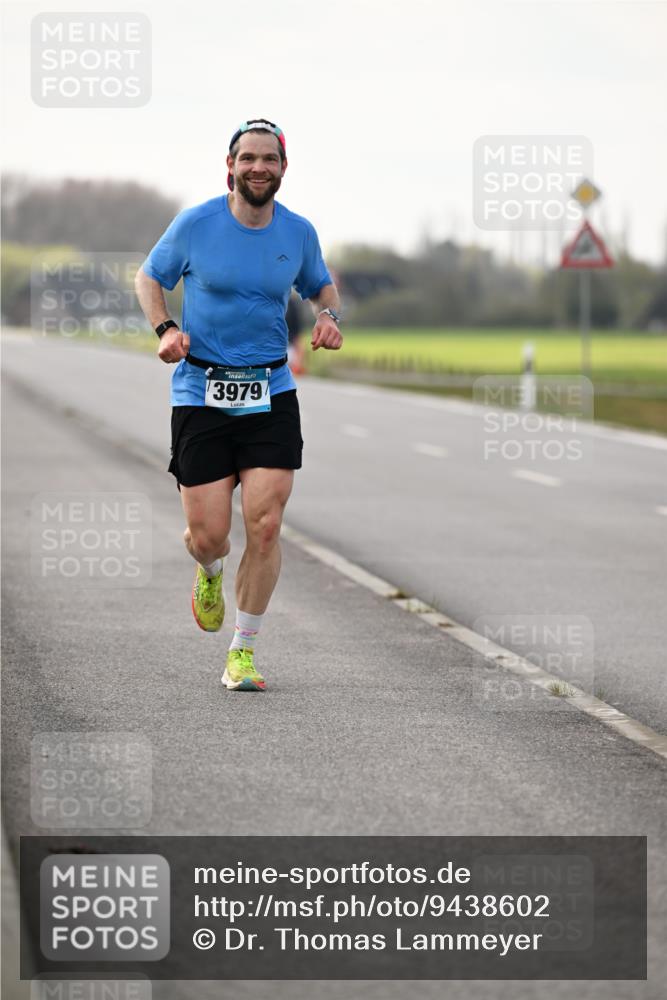12.04.2026 - 45. Internationalen Wilhelmsburger Insellauf Dr. Thomas Lammeyer http://msf.ph/oto/9438602 12.04.2026 09:53:38 Laufen 3979 meine-sportfotos.de