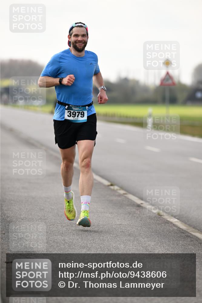12.04.2026 - 45. Internationalen Wilhelmsburger Insellauf Dr. Thomas Lammeyer http://msf.ph/oto/9438606 12.04.2026 09:53:38 Laufen 3979 meine-sportfotos.de